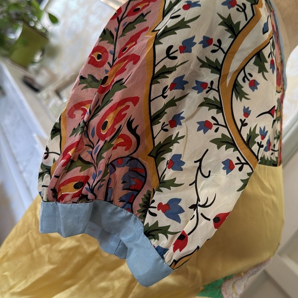 Vintage Johnny Was , XS silk/ Rayon Embroidered top, GREAT style, floral paisley - Picture 10 of 11